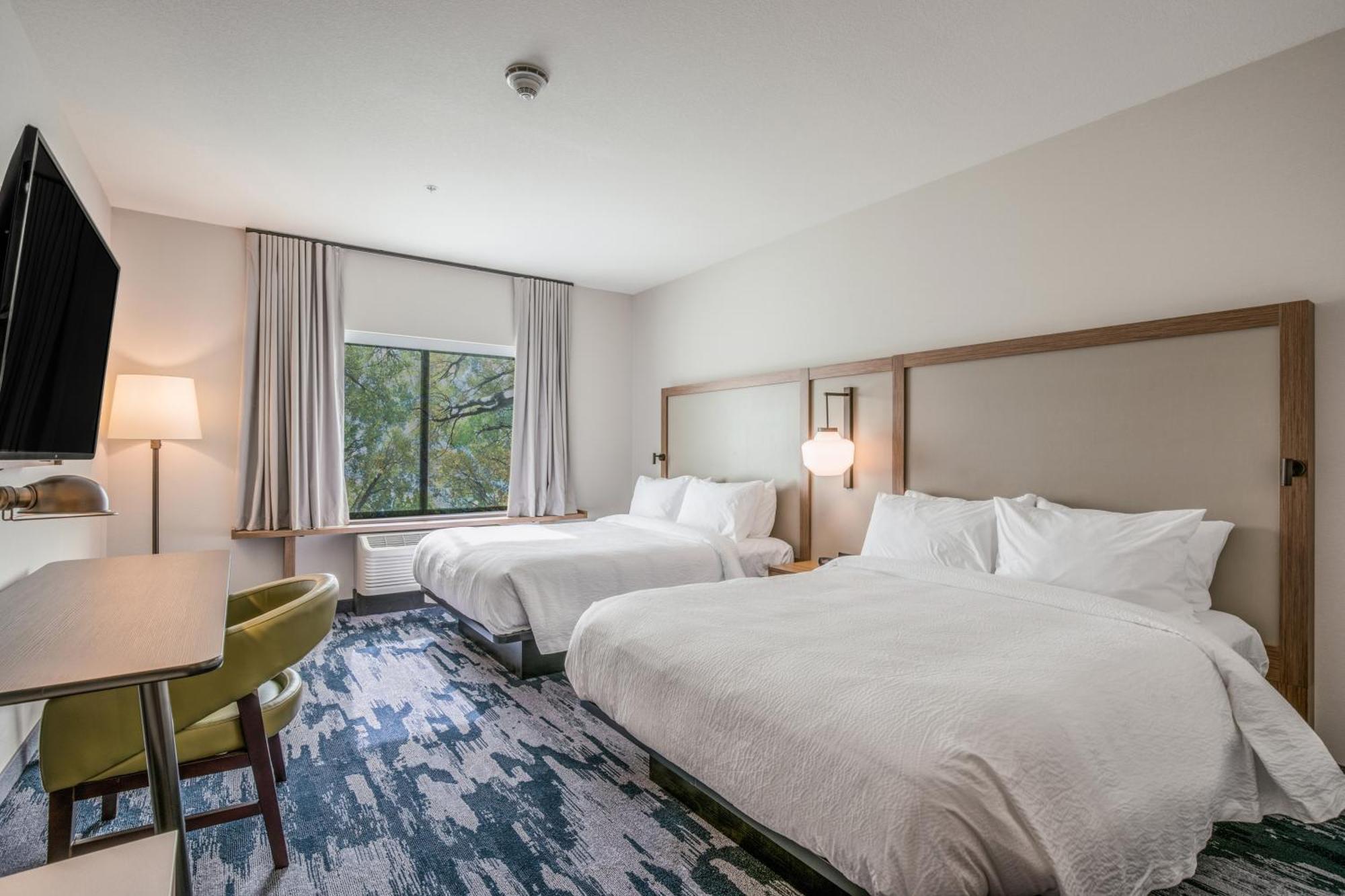 Fairfield Inn & Suites Whitewater ภายนอก รูปภาพ