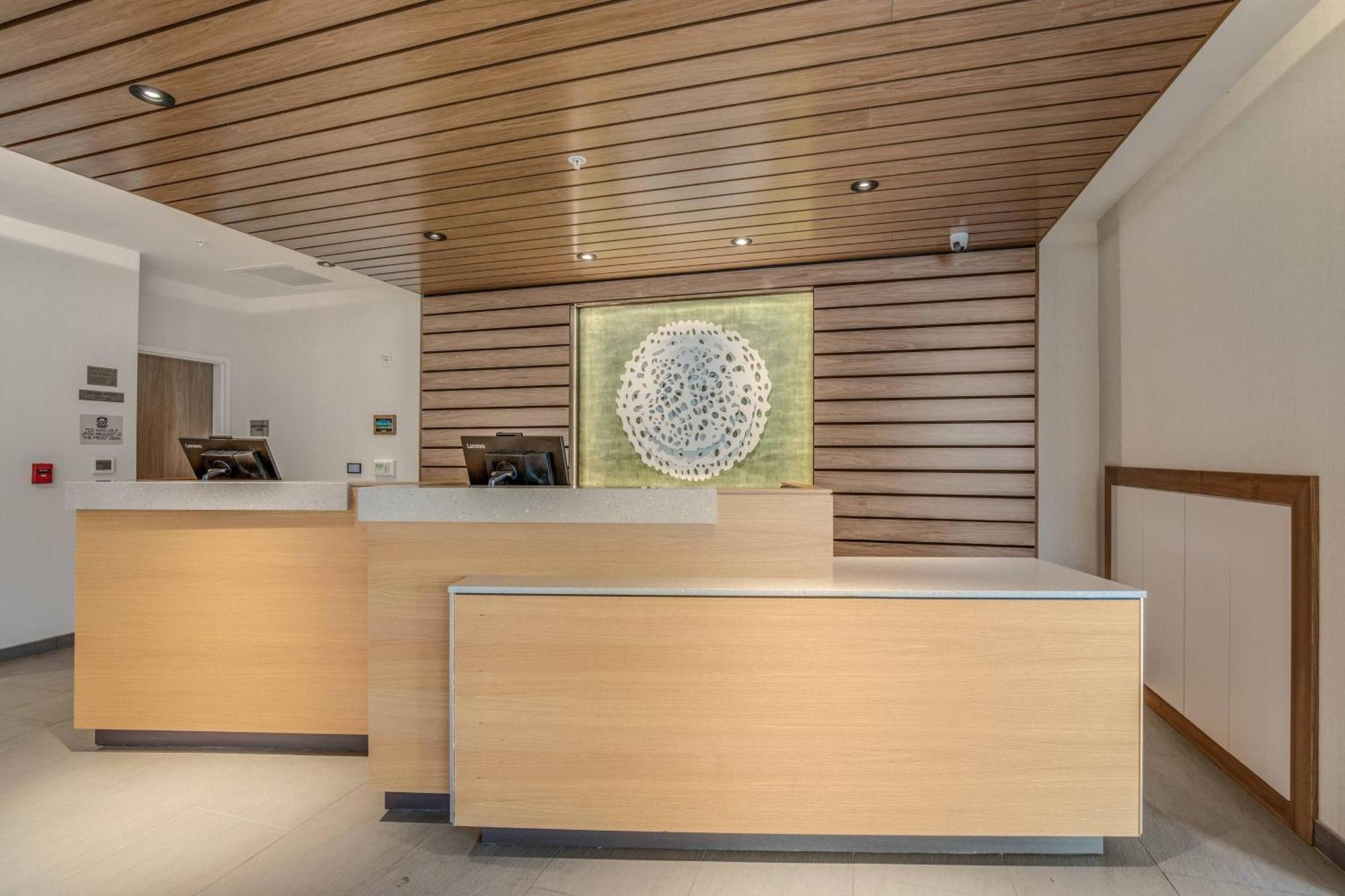 Fairfield Inn & Suites Whitewater ภายนอก รูปภาพ